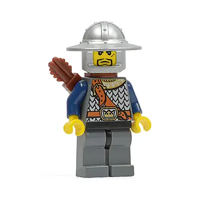  Fantasy Era - Crown Knight Scale Mail with Chest Strap, Helmet with Broad Brim, 3 Spots under Left Eye, Quiver