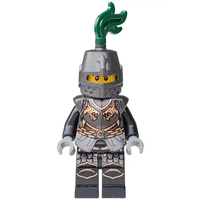  Kingdoms - Dragon Knight Armor with Chain, Helmet Closed, Scowl