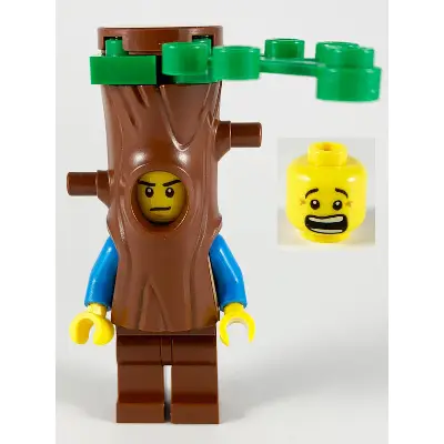  Nature Photographer, Tree Disguise