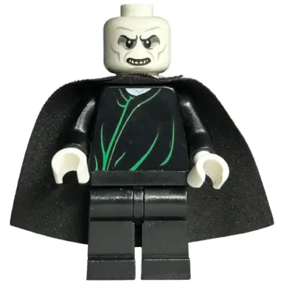  Lord Voldemort - White Head, Black Cape, Green Robe Lines