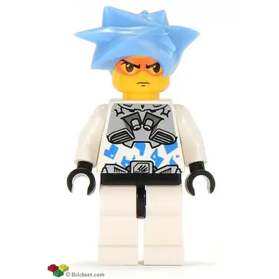  Hikaru - Silver Armor