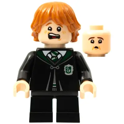  Ron Weasley - Black Slytherin Robe and Short Legs (Vincent Crabbe Transformation)