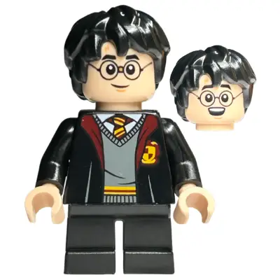  Harry Potter - Gryffindor Robe Open, Black Short Legs, Grin / Open Mouth Smile