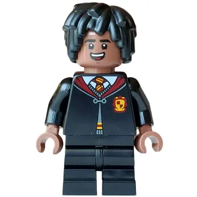  Lee Jordan - Gryffindor Robe Clasped, Black Medium Legs, Hair Short Layered Mop Top