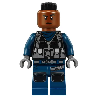  ACU Tracker - Male, Black Wide Mohawk, Reddish Brown Head