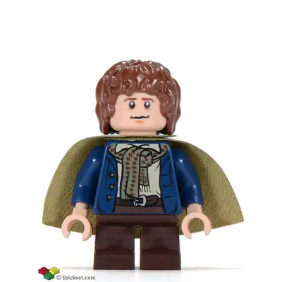  Peregrin Took (Pippin) - Dark Blue Jacket, Olive Green Cape