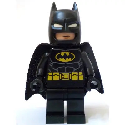  Batman - Black Suit, Yellow Belt, Cowl with White Eyes, Neutral / Angry with Bared Teeth