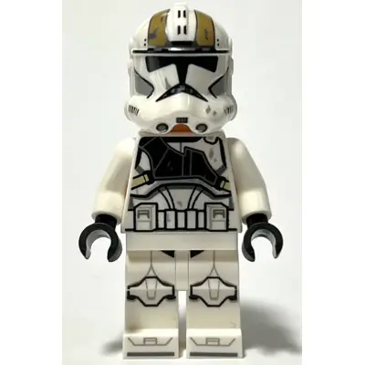  Clone Trooper Gunner (Phase 2) - Dirt Stains, Nougat Head, Helmet with Holes