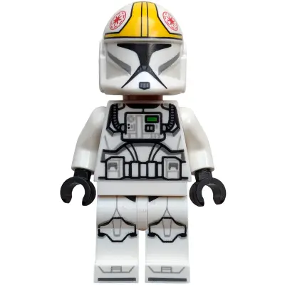  Clone Trooper Pilot (Phase 1) - Yellow Markings, Nougat Head