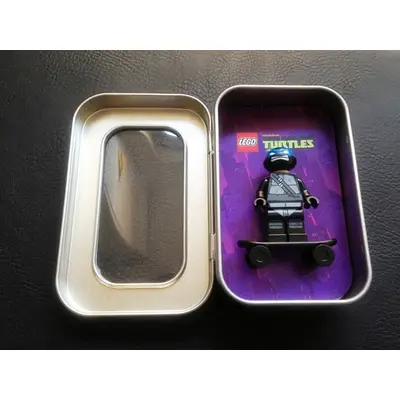 Shadow Leonardo UK tin edition