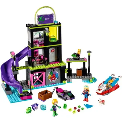 Fabryka Kryptomitu™ Leny Luthor™