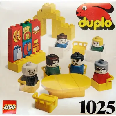 Figures and Furniture